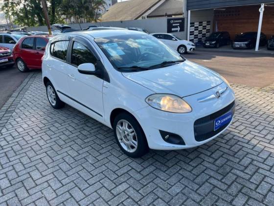FIAT PALIO 1.6 MPI ESSENCE 16V FLEX 4P AUTOMATIZADO